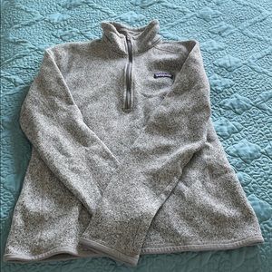 Zip up Patagonia pullover
